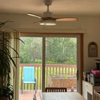 42-Zoll-Deckenventilator mit drei Eichenholzflügeln, leise und dimmbar – Timberline