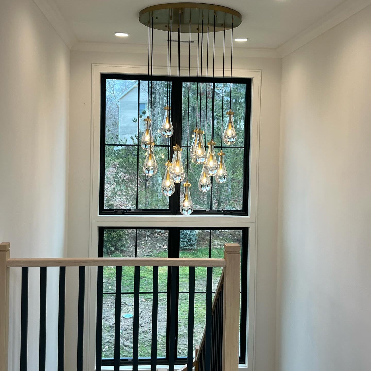 36 Inch Raindrop Glass Round Chandelier – Lachryma