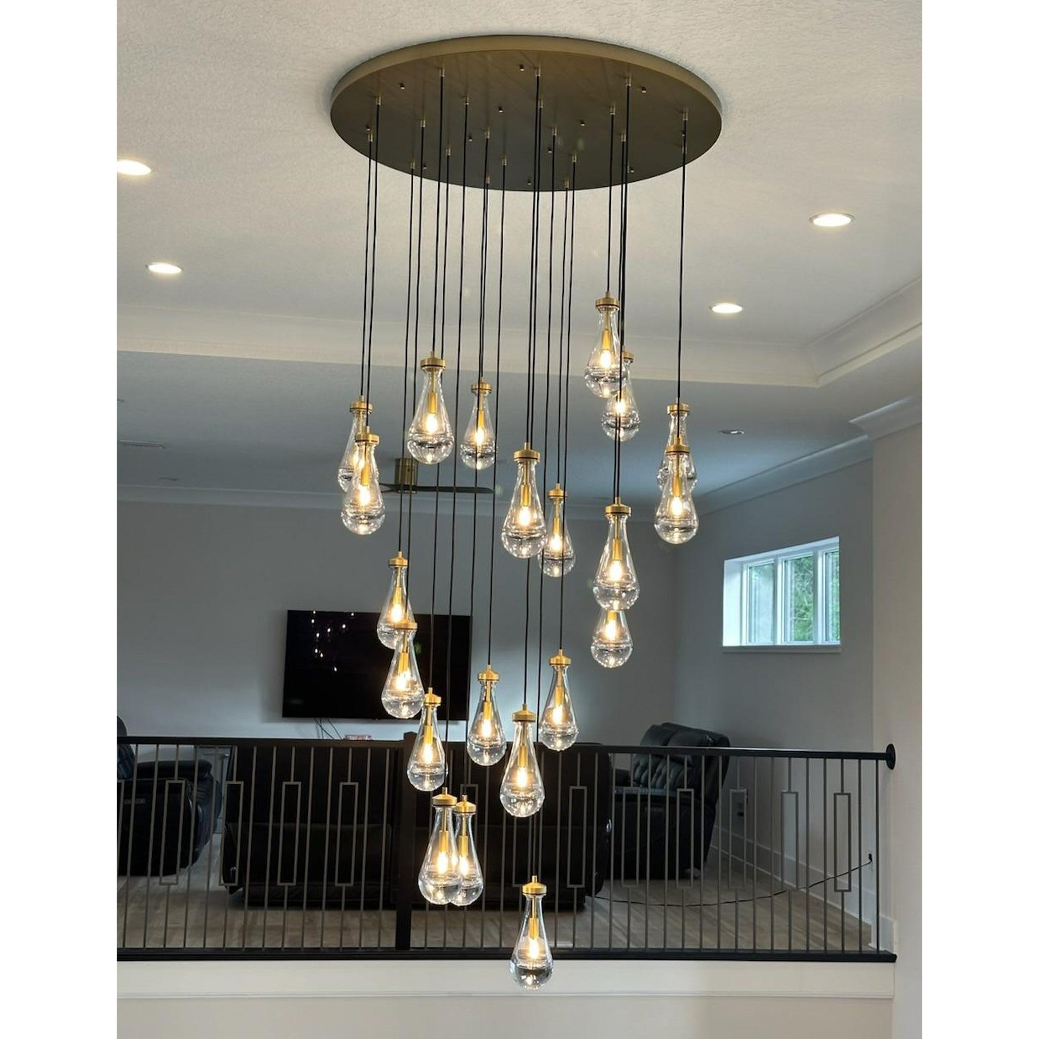 47 Inch Raindrop Glass Round Chandelier – Ava