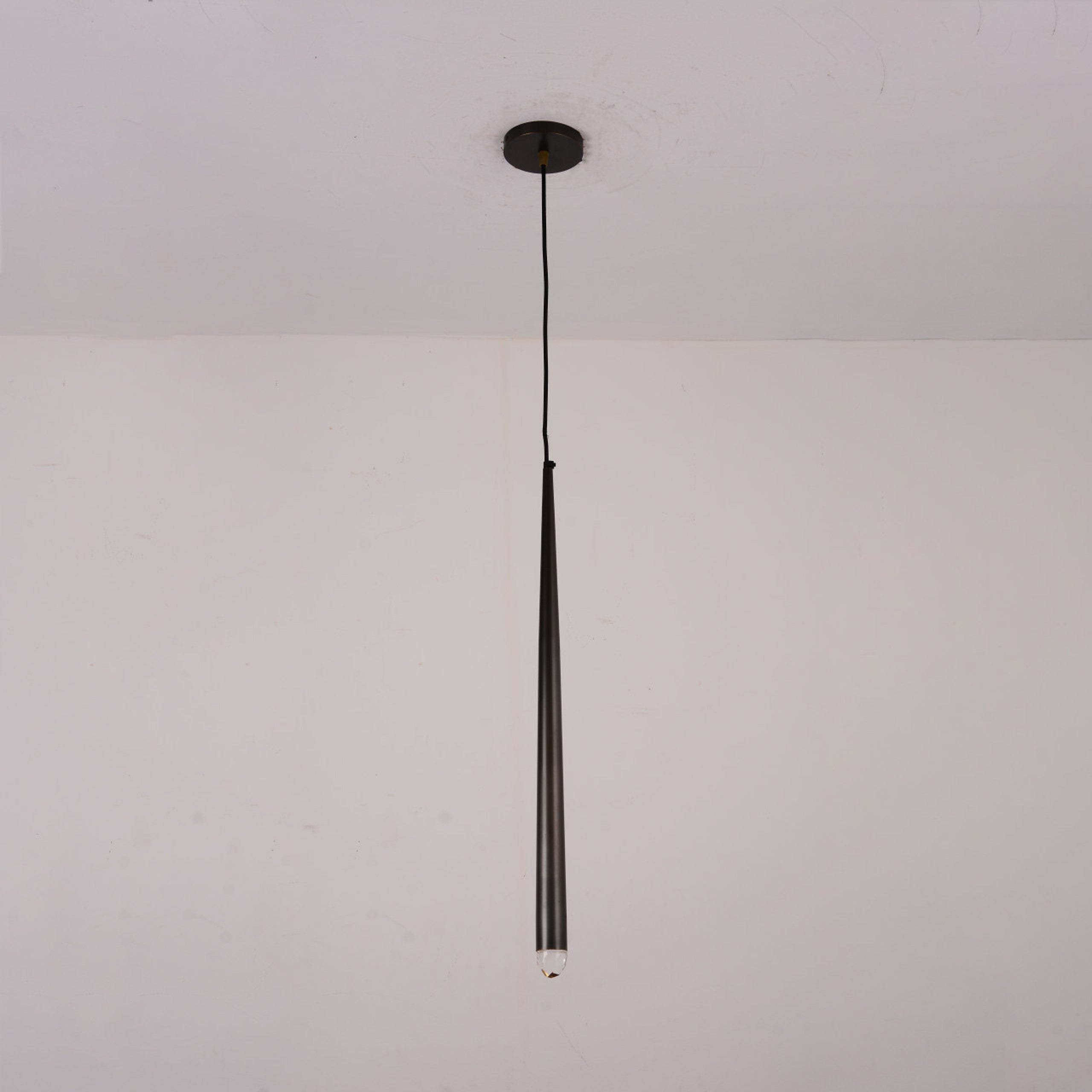 pin-bedside-gold-brass-black-bronze-minimalist-modern-pendant-light-orion