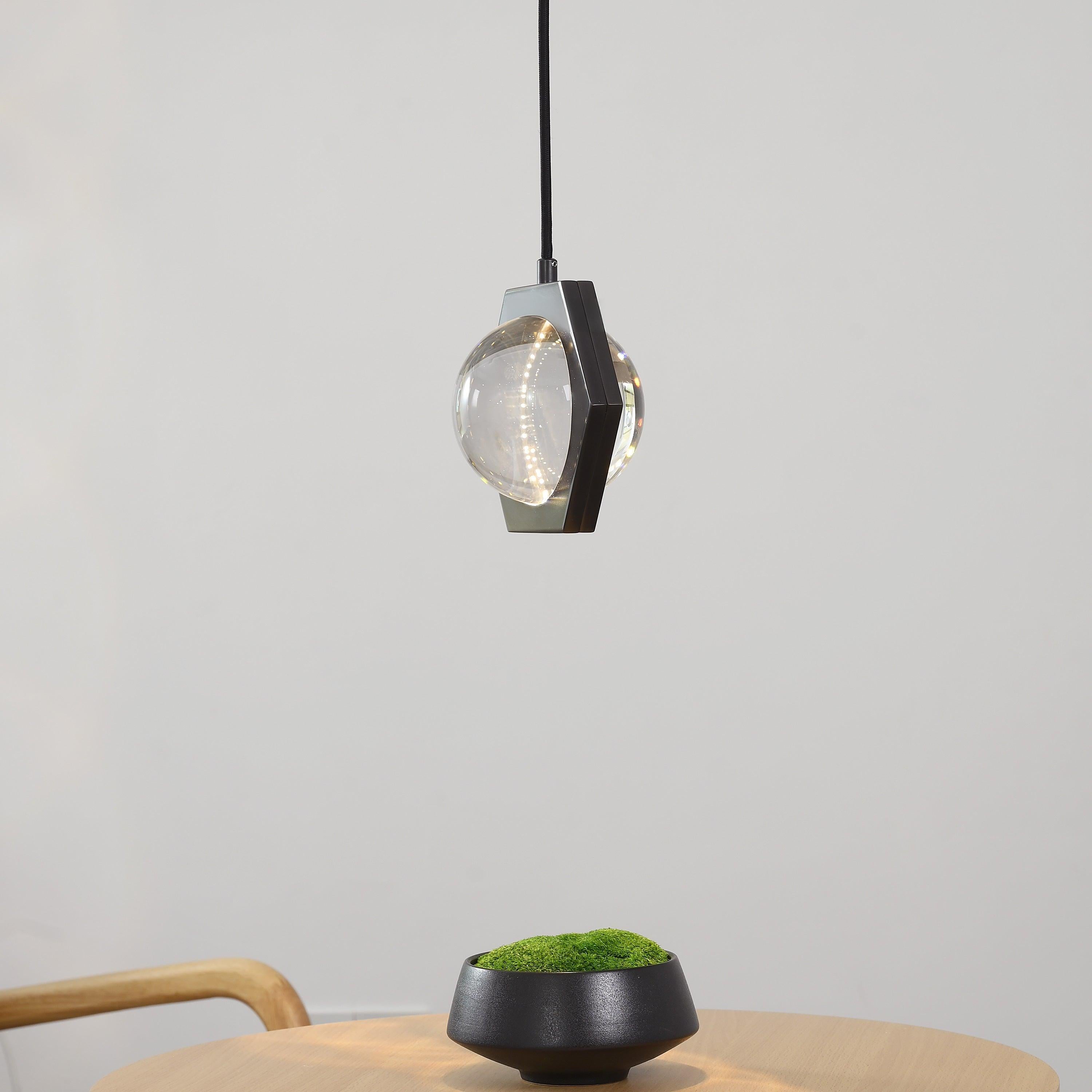 7 Inch Hexagonal Crystal Pendant Light - Eclatant