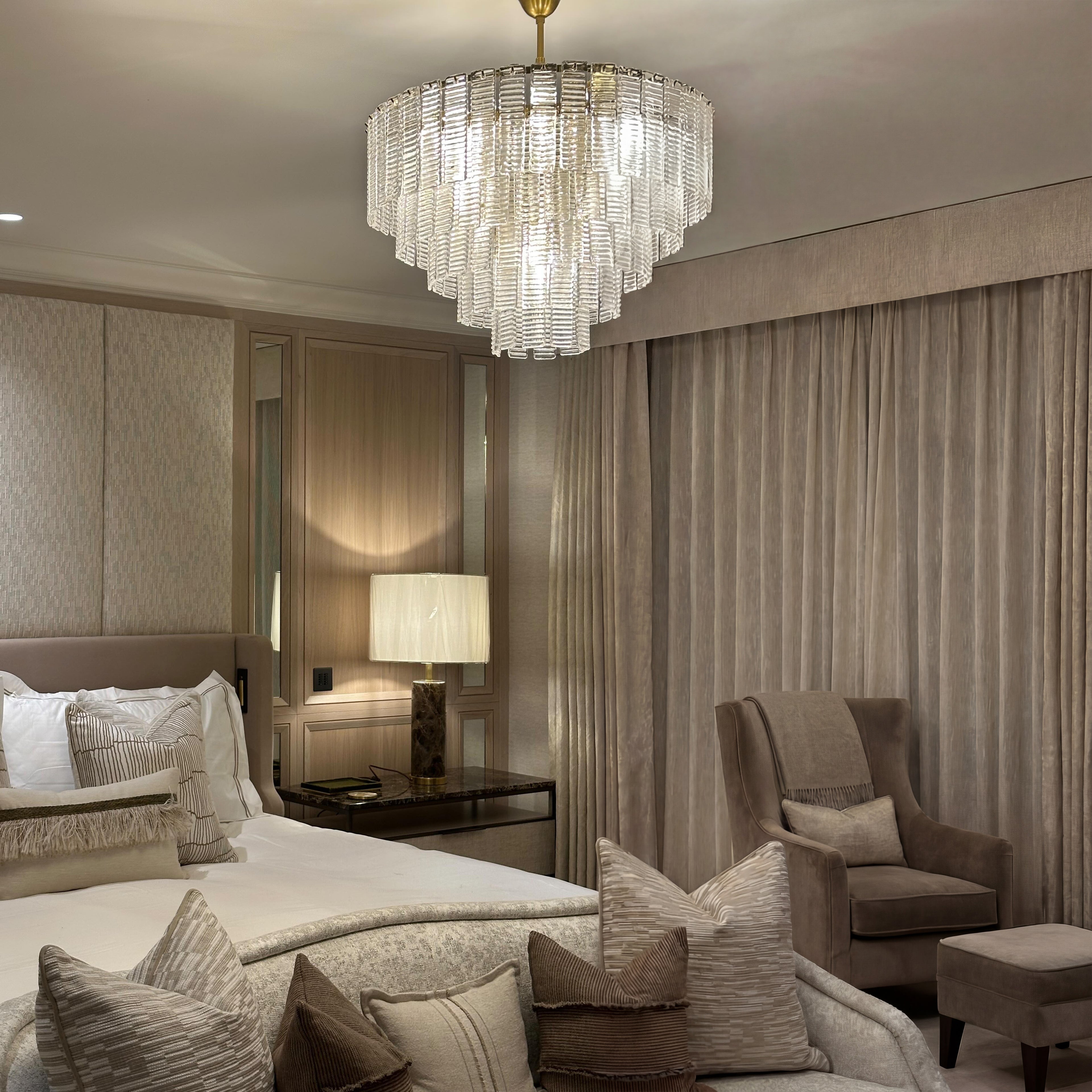 40 Inch Ribbed Clear Glass Tiered Chandelier - Sirene