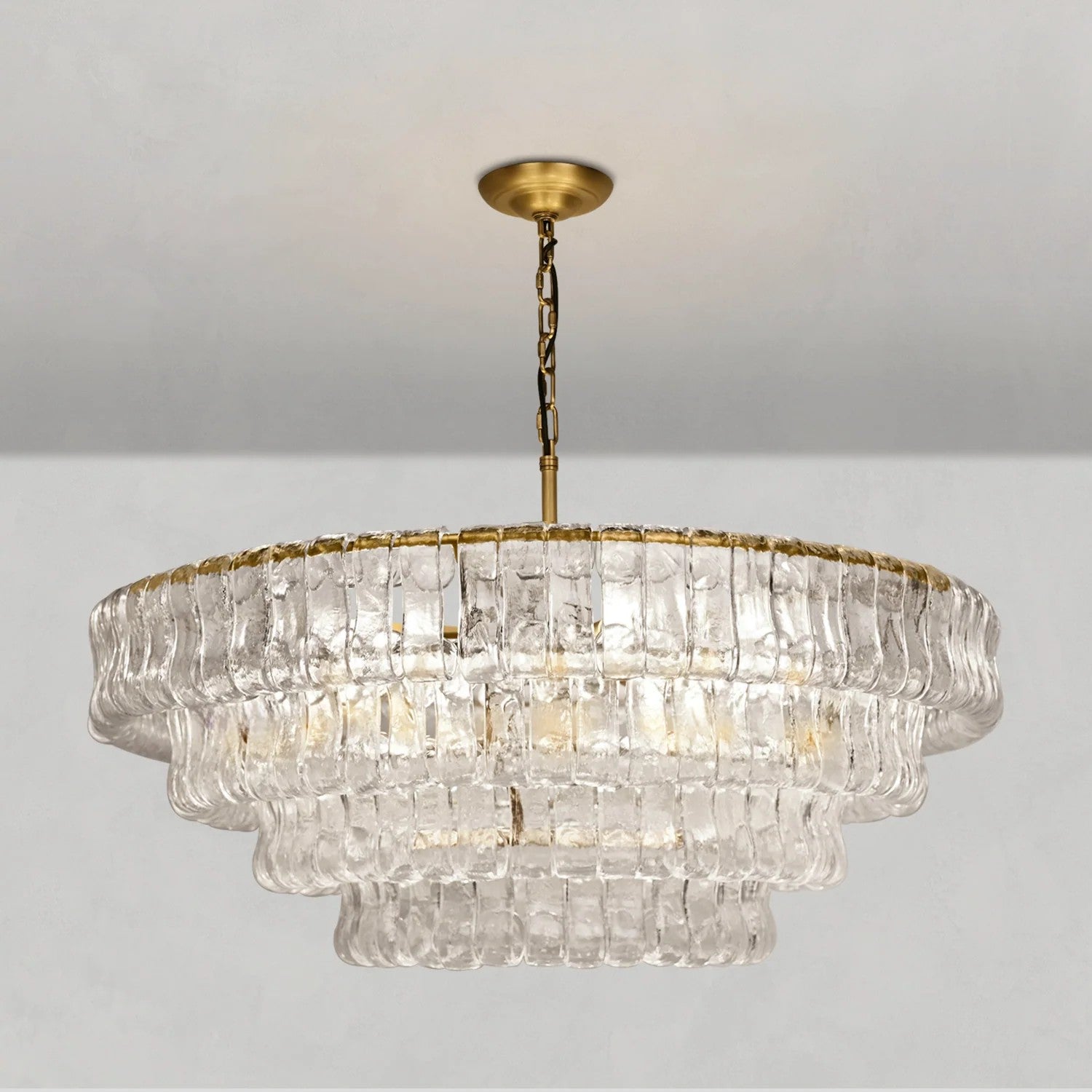 Lustre à plusieurs niveaux en verre clair de 36 pouces - Ghiaccio