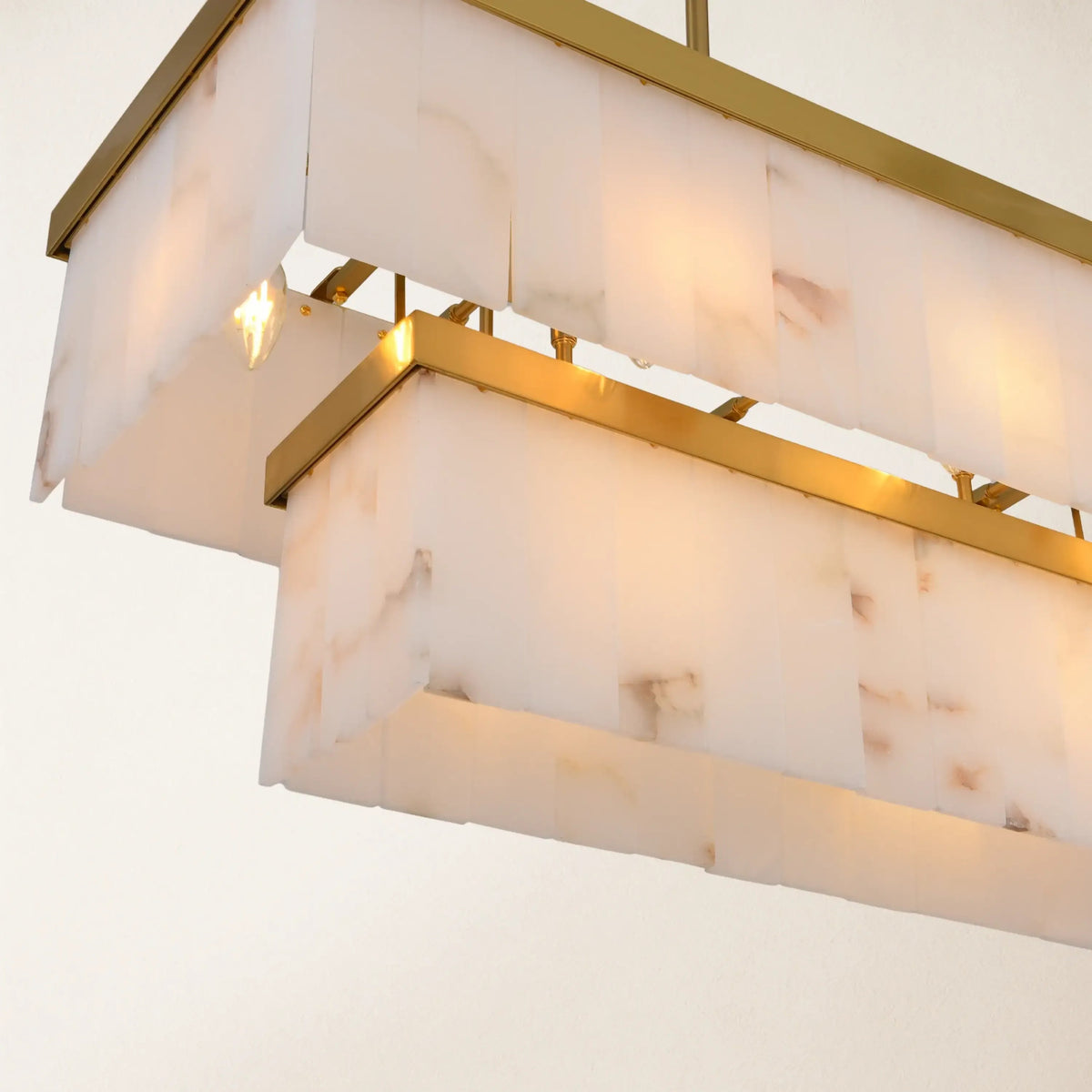 183 cm Alabaster Rectangular Chandelier - Glace
