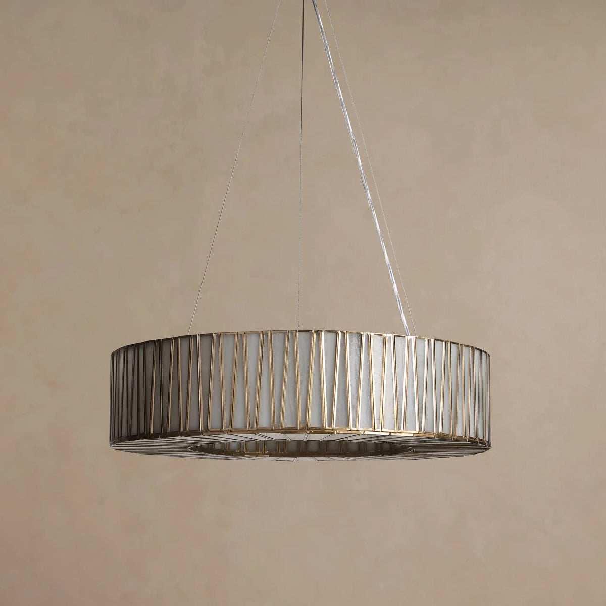 61 cm White Glass Round Chandelier - Jeunet