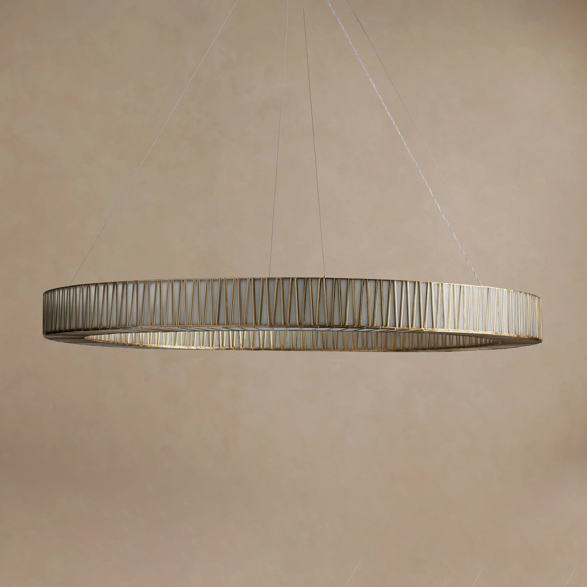 152 cm White Glass Round Chandelier - Jeunet