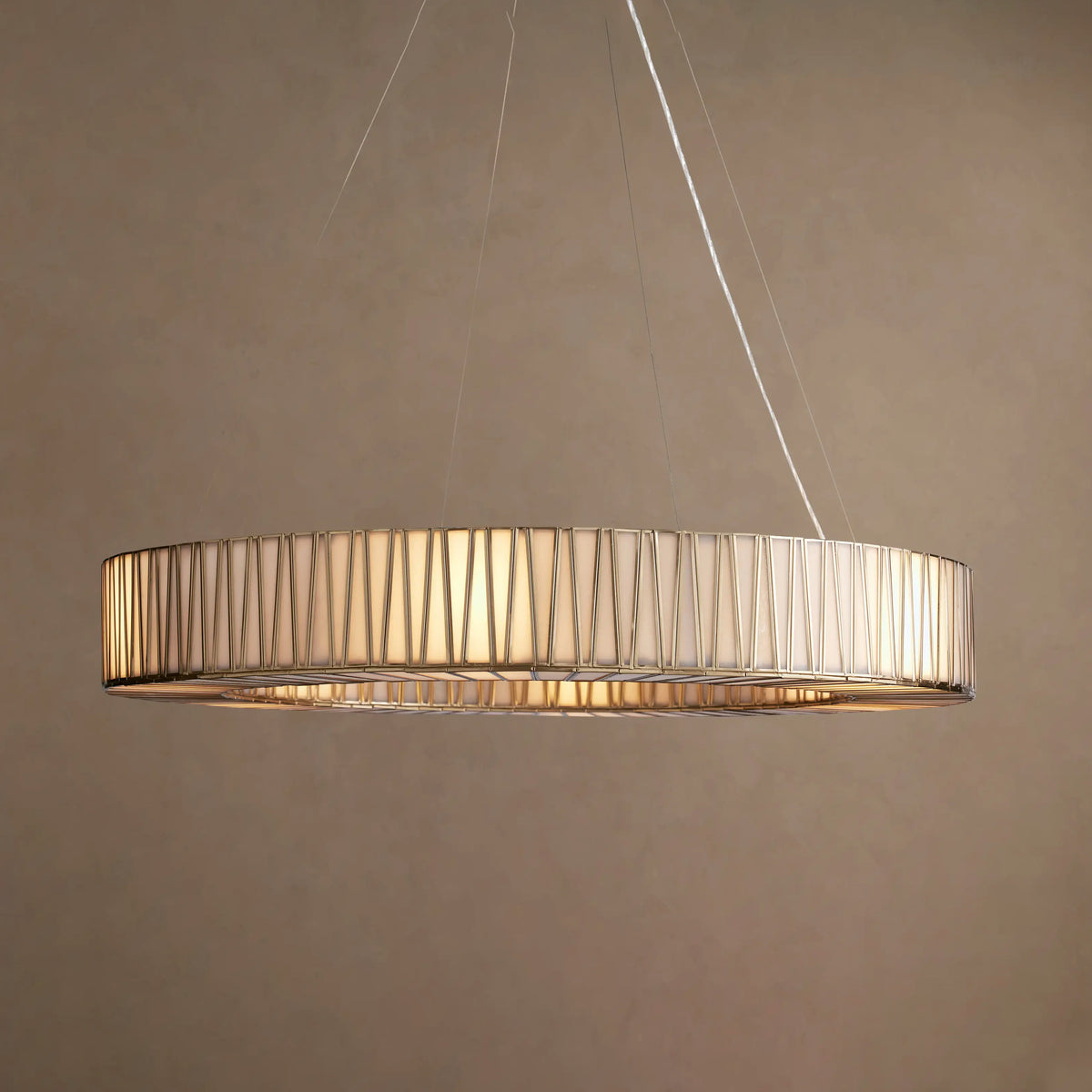 91 cm White Glass Round Chandelier - Jeunet