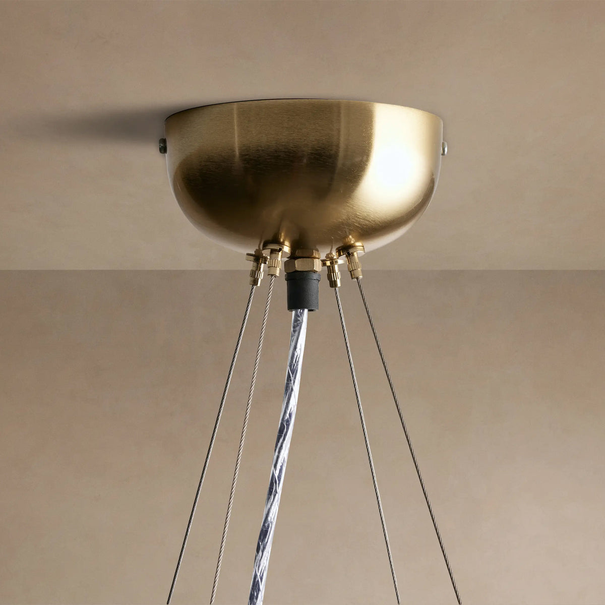 152 cm White Glass Round Chandelier - Jeunet