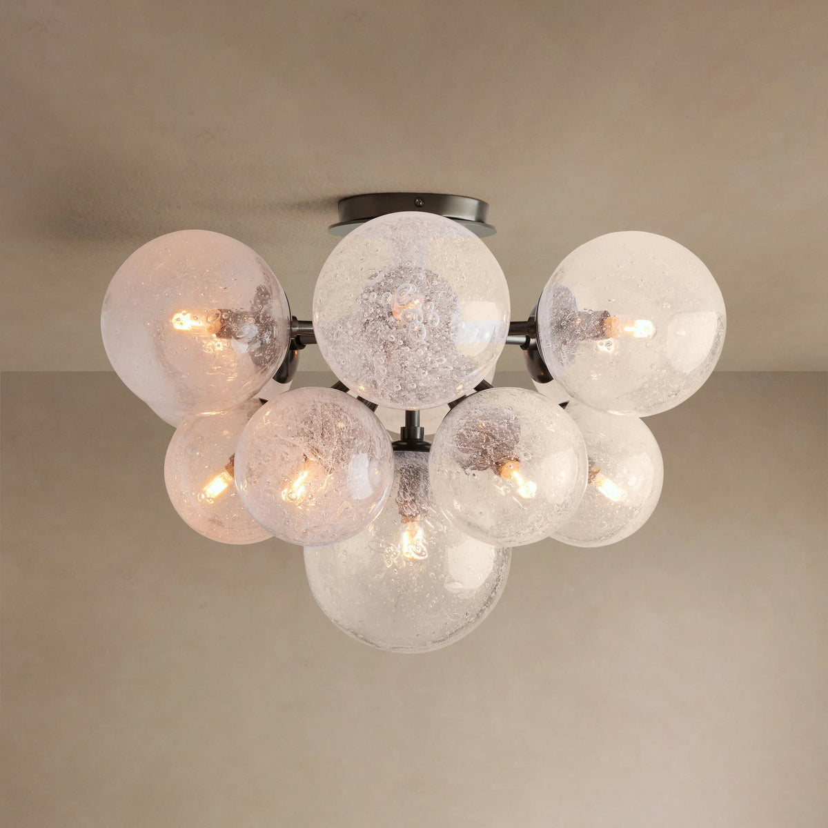 Plafonnier encastré avec globe en verre grainé de 56 cm – Mandoza