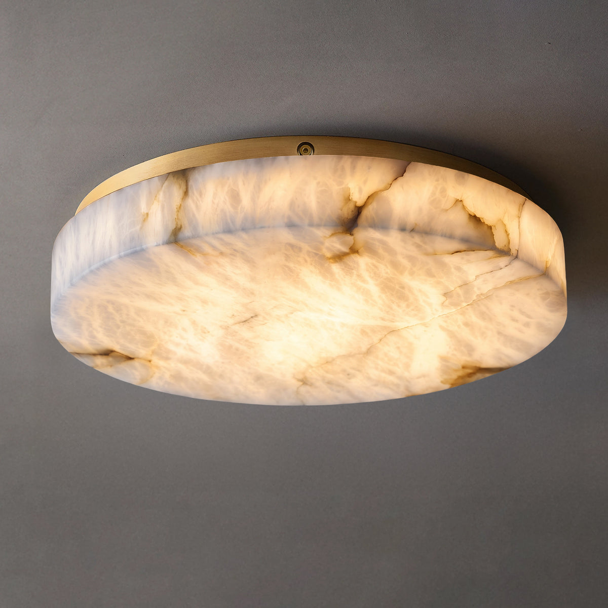 Plafonnier rond en albâtre de 61 cm - Rivage Lisse
