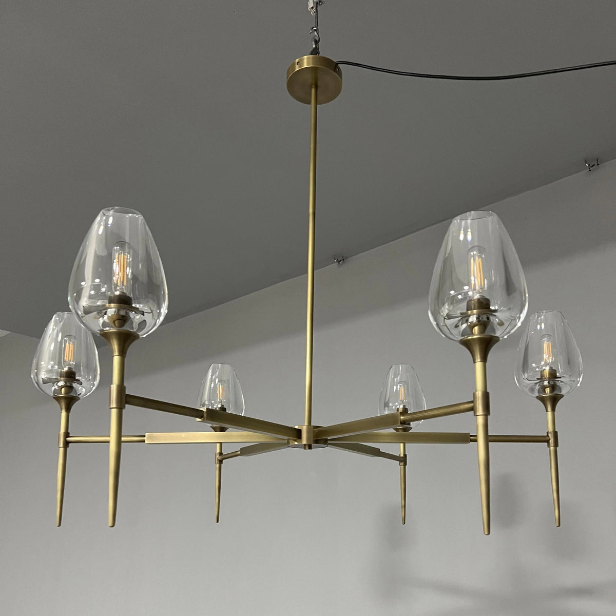 107 cm Crystal Shade Chandelier - Tulip